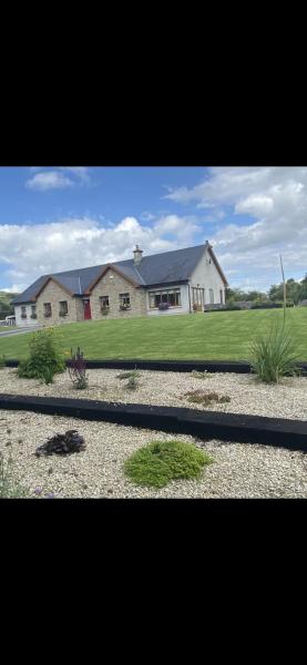 Rooms to rent Skeheenarinky near Mitchelstown or Cahir